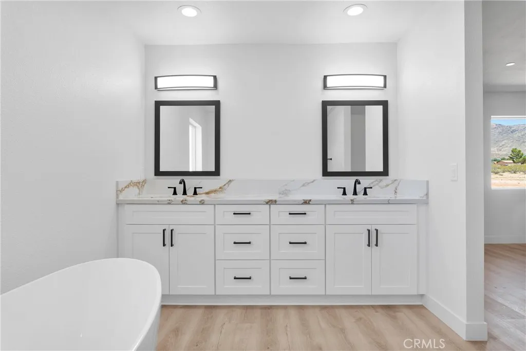 24617 Pala Road, Apple Valley, California 92307 home-pic-20