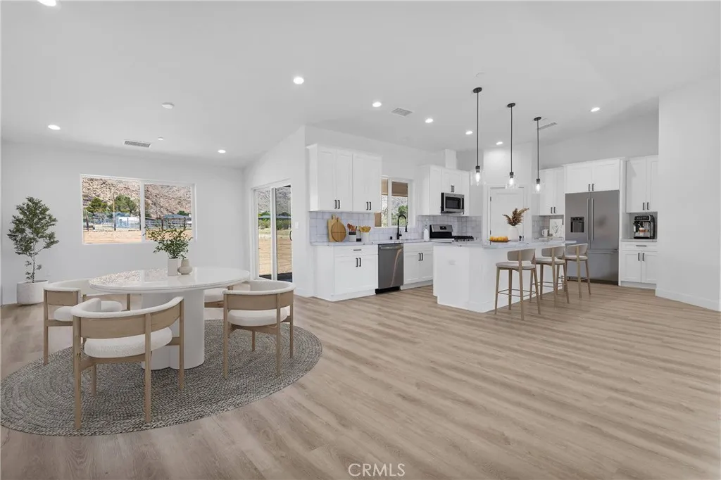 24617 Pala Road, Apple Valley, California 92307 home-pic-25