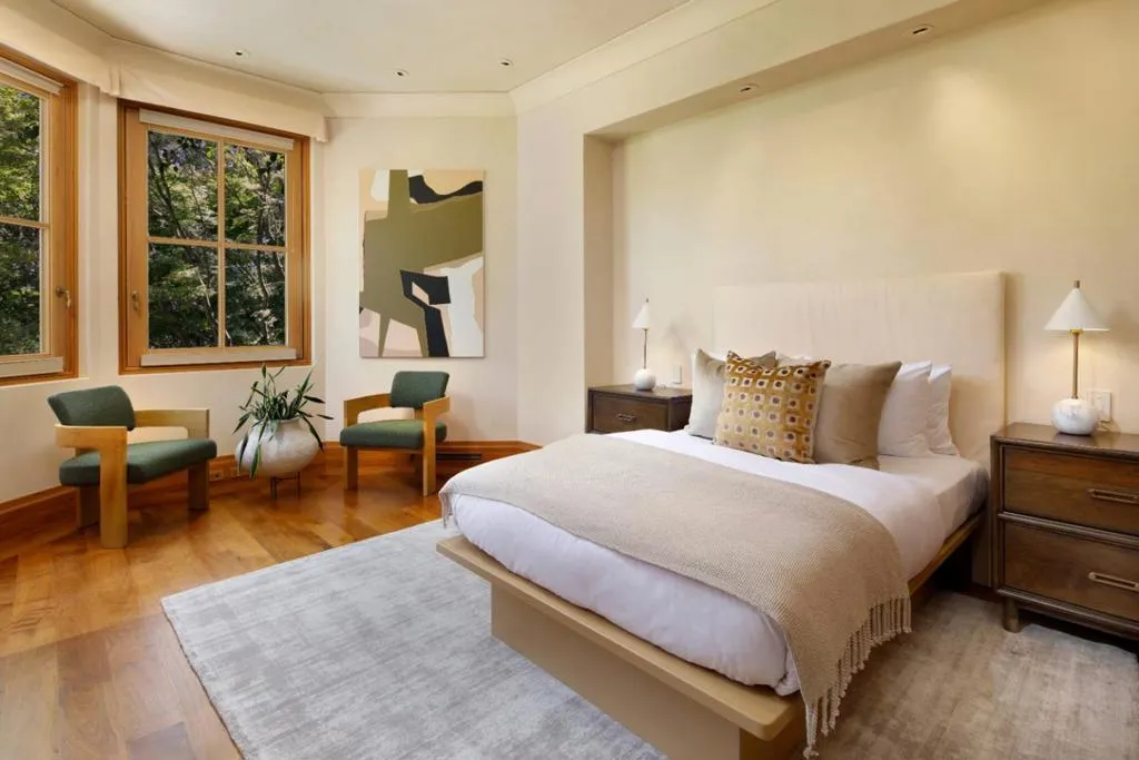 211 Winding Way, Woodside, California 94062 home-pic-18