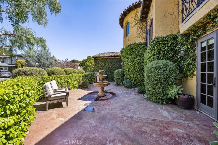935 Isabella Way, San Luis Obispo, California 93405
