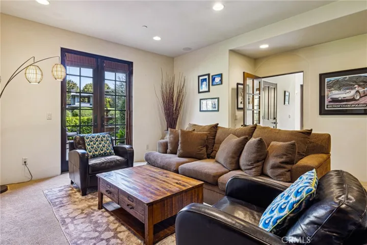 935 Isabella Way, San Luis Obispo, California 93405