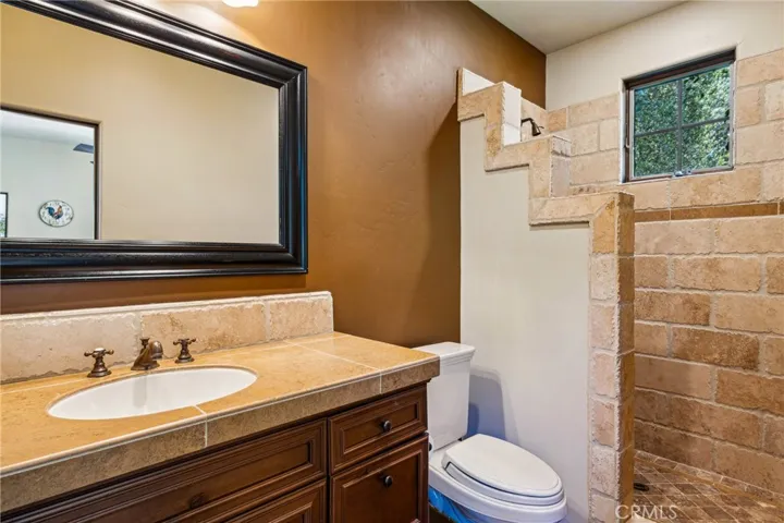 935 Isabella Way, San Luis Obispo, California 93405