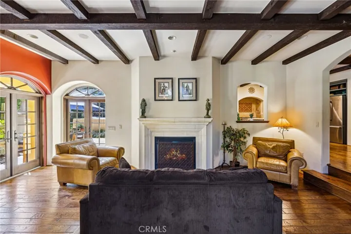 935 Isabella Way, San Luis Obispo, California 93405