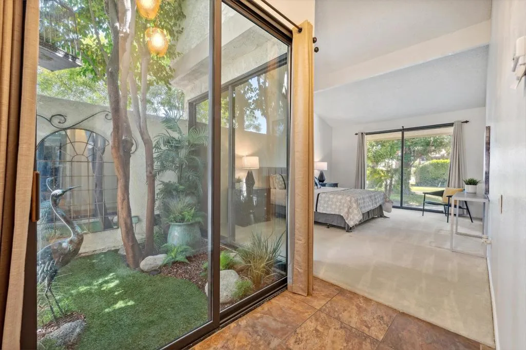 44130 Tahoe Circle, Indian Wells, California 92210 home-pic-17
