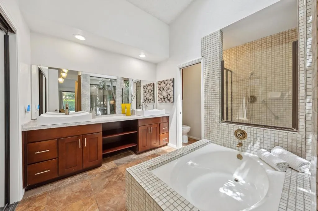 44130 Tahoe Circle, Indian Wells, California 92210 home-pic-19
