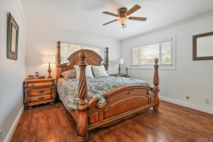 1210 Dolphin Circle, Vista, California 92084