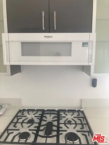 New Microwave & Hood