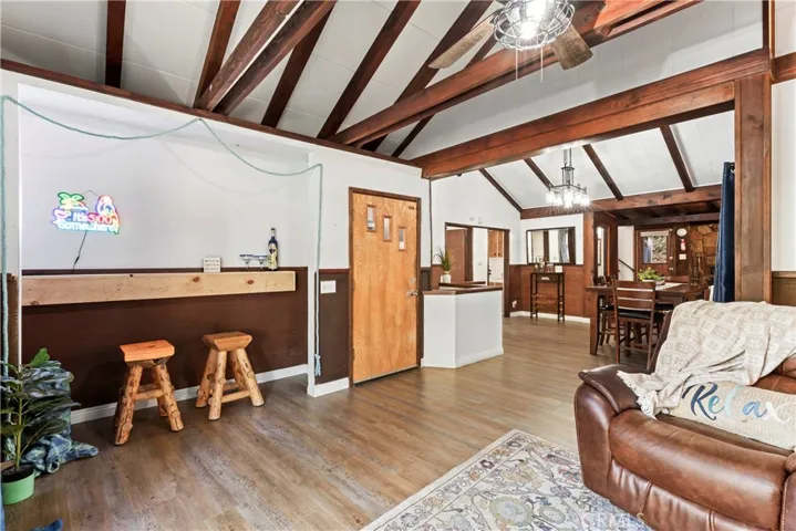 407 Dart Canyon Road, Crestline, California 92325