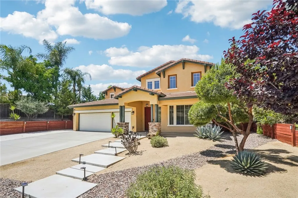 19138 Kangnam Road, Riverside, California 92508 home-pic-3