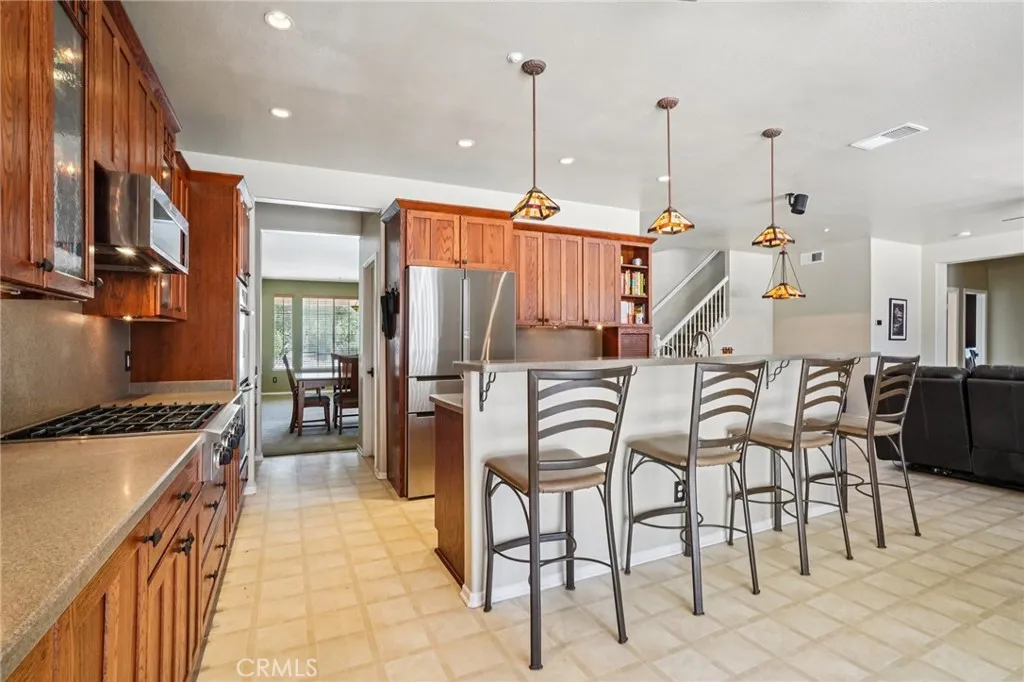 19138 Kangnam Road, Riverside, California 92508 home-pic-7