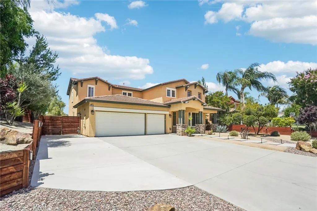 19138 Kangnam Road, Riverside, California 92508 home-pic-1