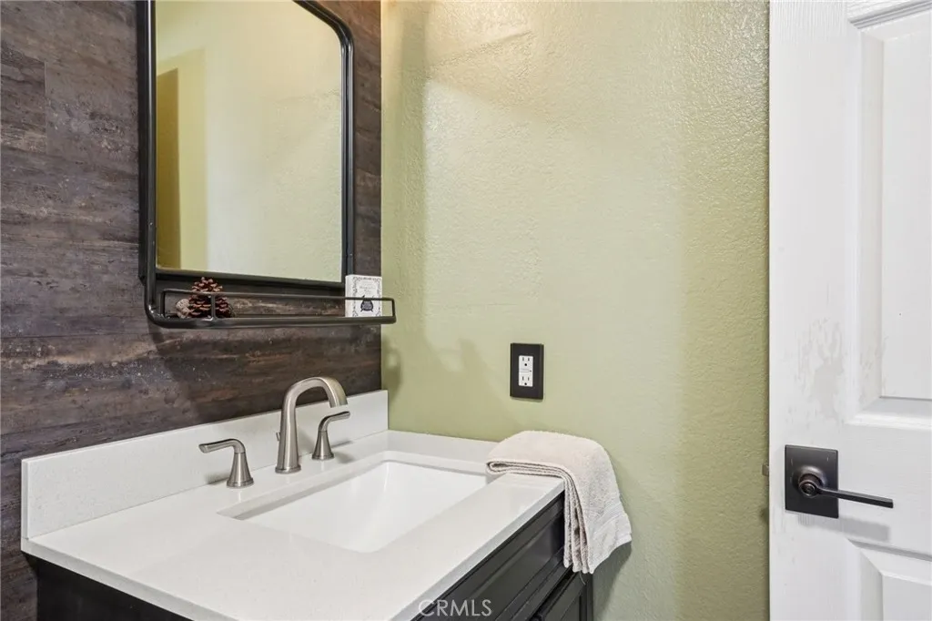 19138 Kangnam Road, Riverside, California 92508 home-pic-23