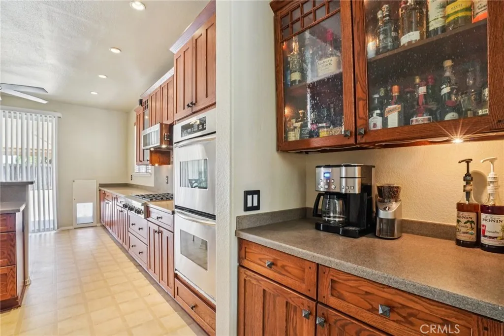 19138 Kangnam Road, Riverside, California 92508 home-pic-9