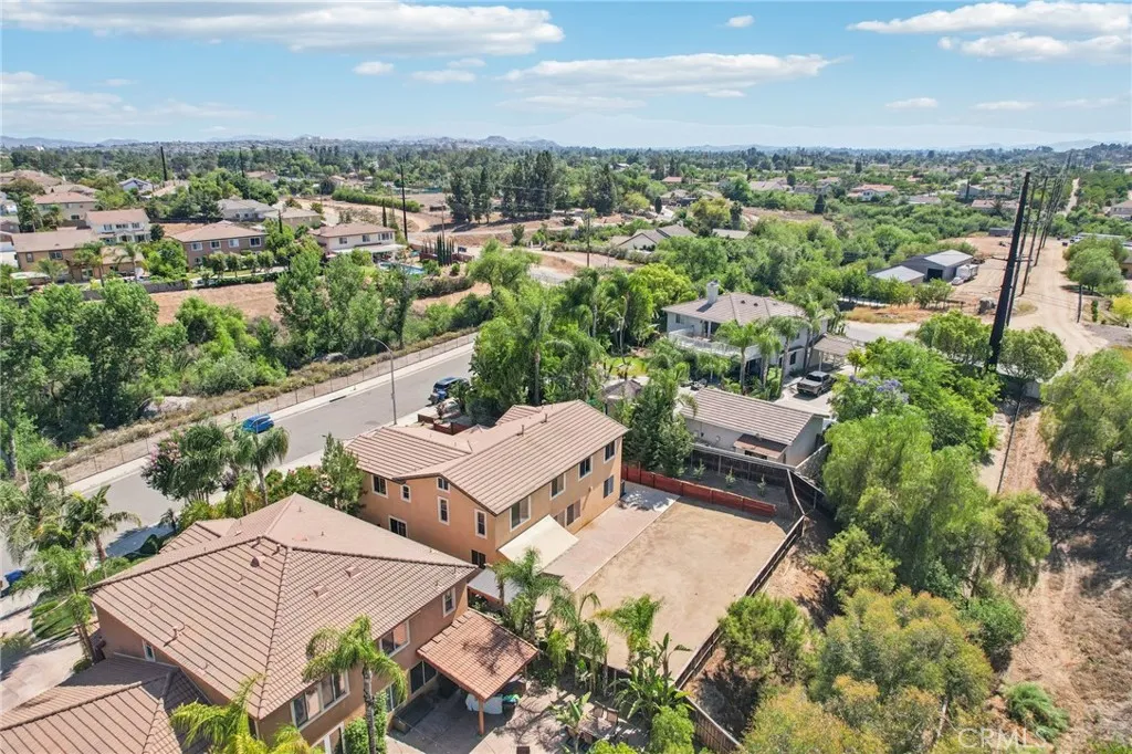 19138 Kangnam Road, Riverside, California 92508 home-pic-66