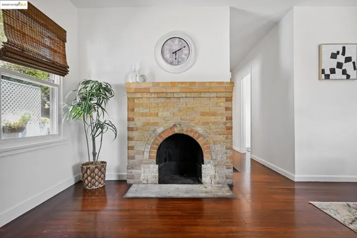 3316 Coolidge Ave, Oakland, California 94602