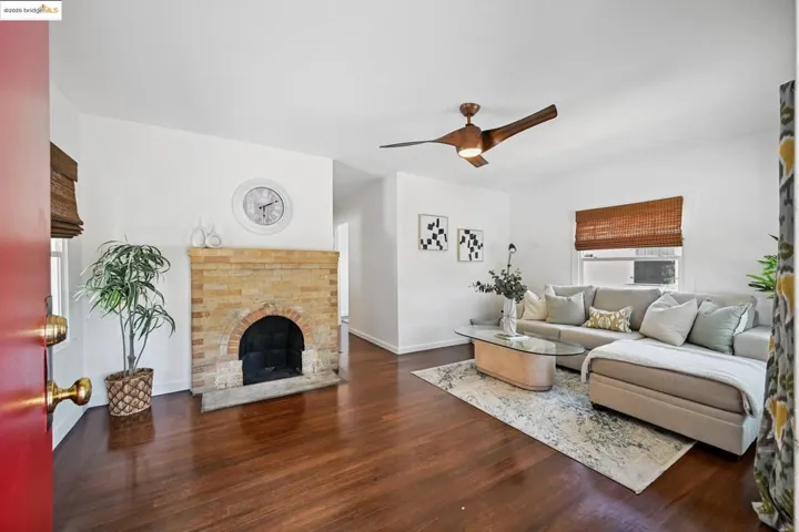 3316 Coolidge Ave, Oakland, California 94602