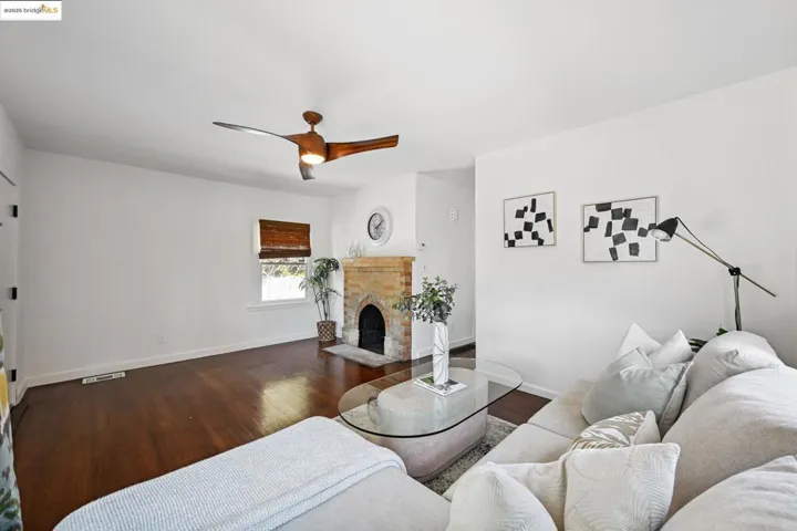 3316 Coolidge Ave, Oakland, California 94602