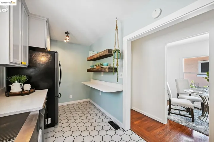 3316 Coolidge Ave, Oakland, California 94602