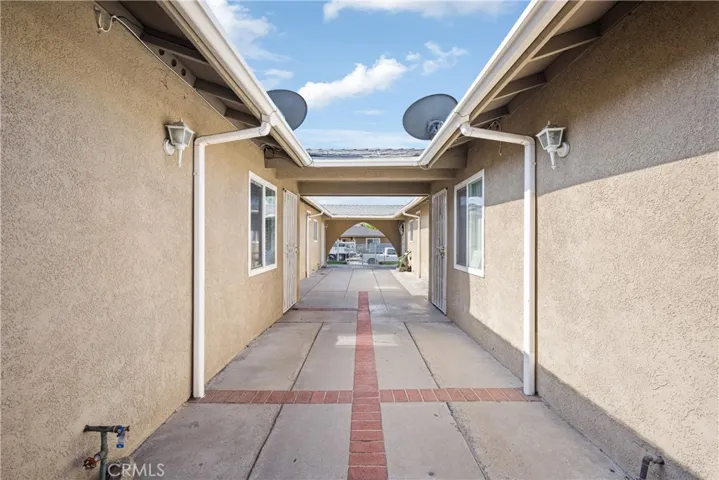 540 W Shamrock Street, Rialto, California 92376