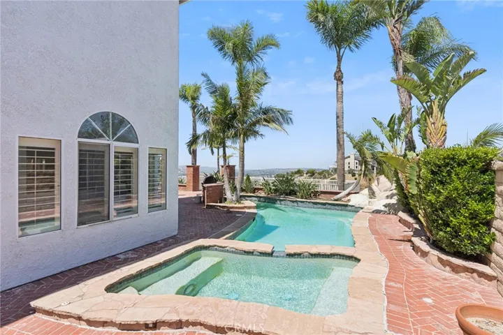 24300 Avenida De Marcia, Yorba Linda, California 92887