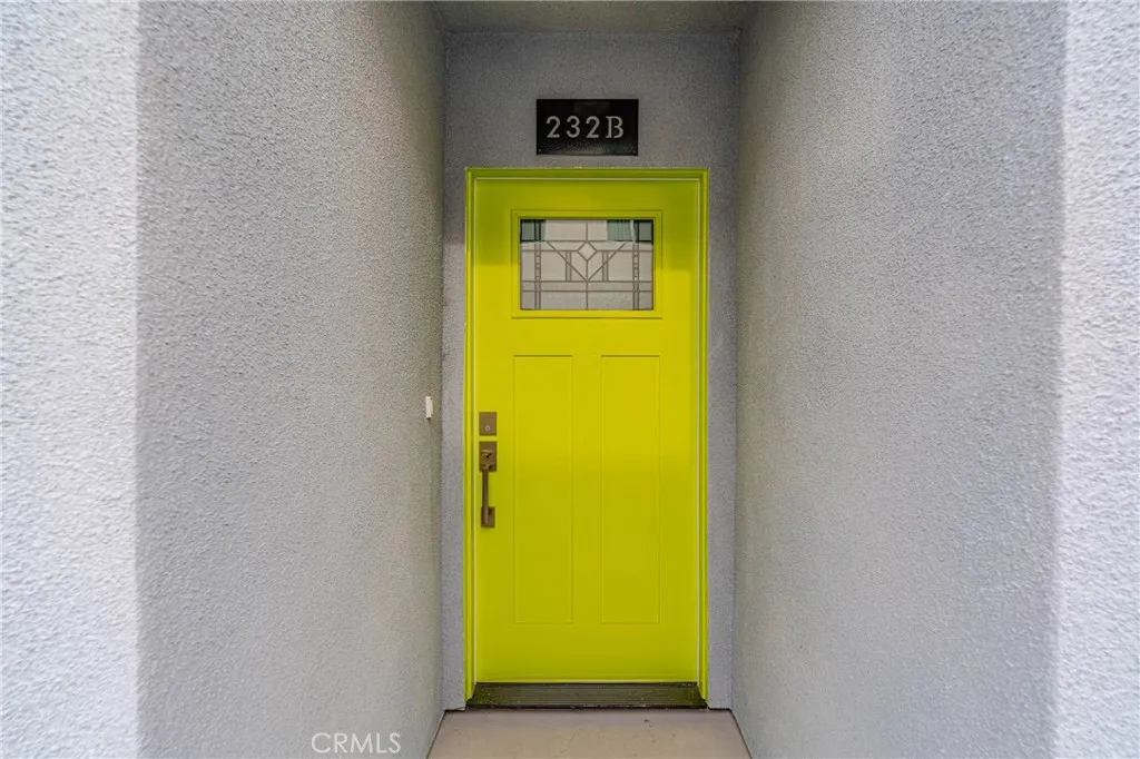 232 E Gage Avenue A, Los Angeles, California 90003 home-pic-43