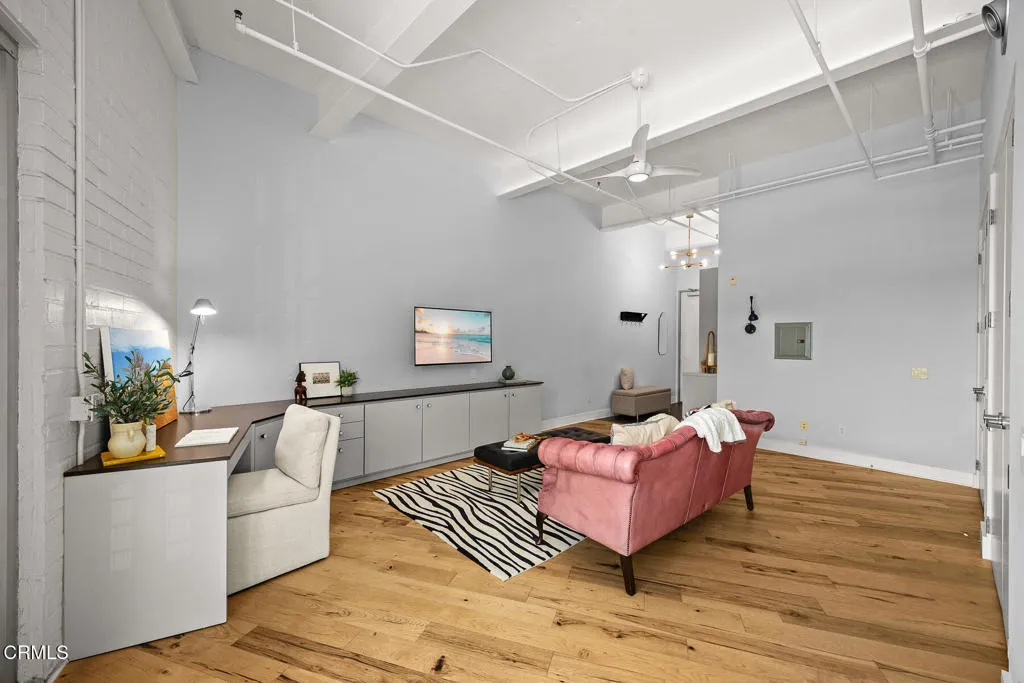 1010 Sycamore Avenue 213, South Pasadena, California 91030 home-pic-10