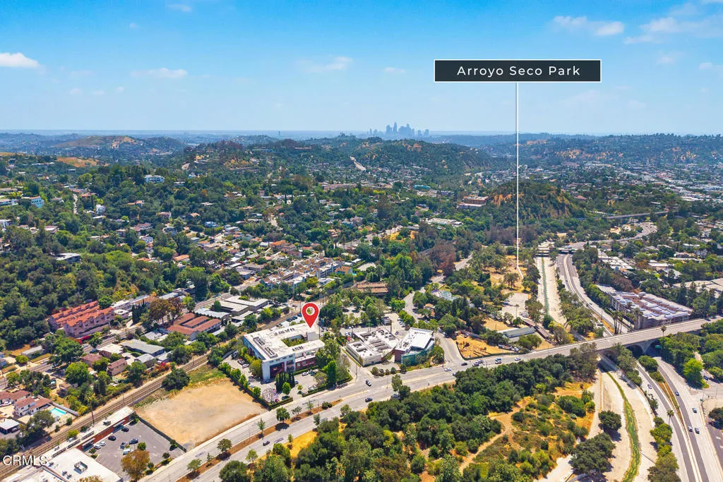 1010 Sycamore Avenue 213, South Pasadena, California 91030 home-pic-29