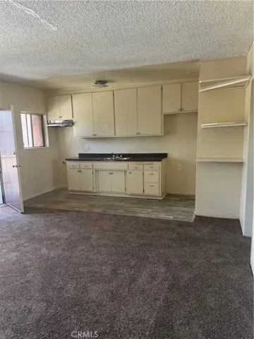 2659 S Catalina Street 9, Los Angeles, California 90007