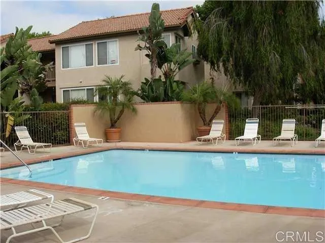 930 Via Mil Cumbres, Solana Beach, California 92075