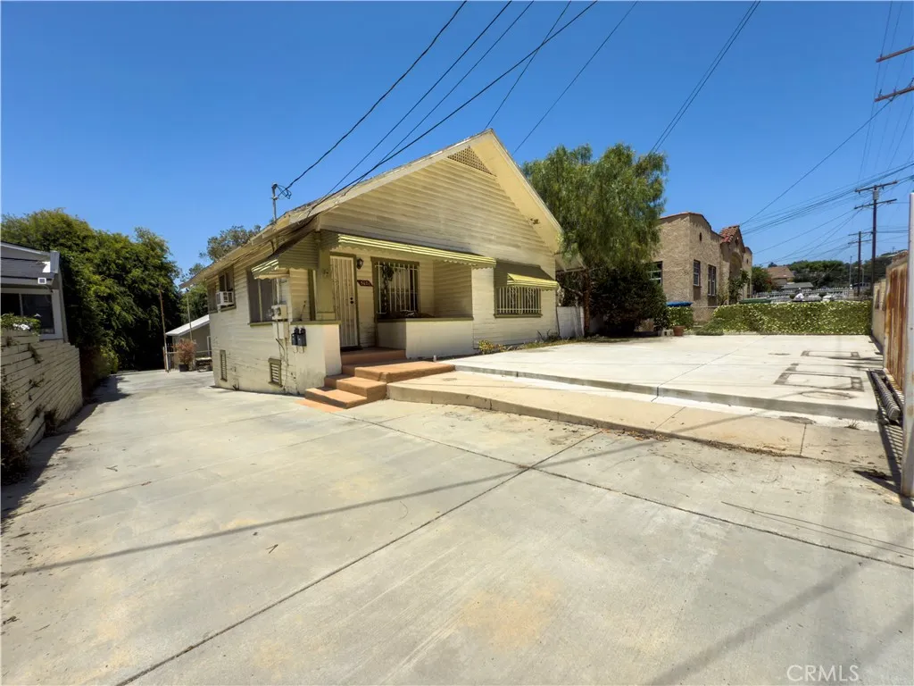 3621 Griffin Avenue, Los Angeles, California 90031 home-pic-2
