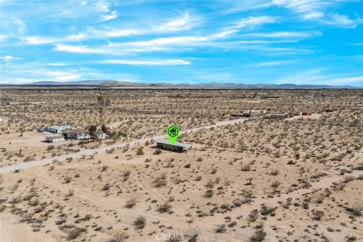 2570 N Deer Trail, Landers, California 92285
