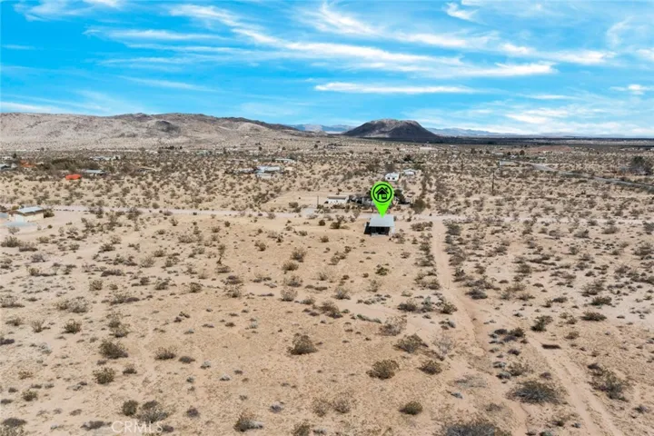 2570 N Deer Trail, Landers, California 92285