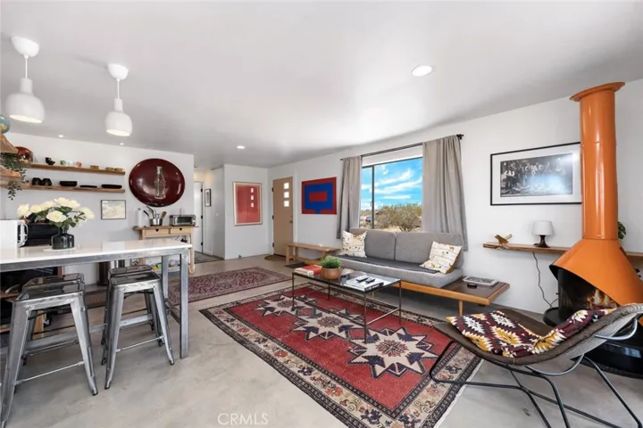 2570 N Deer Trail, Landers, California 92285