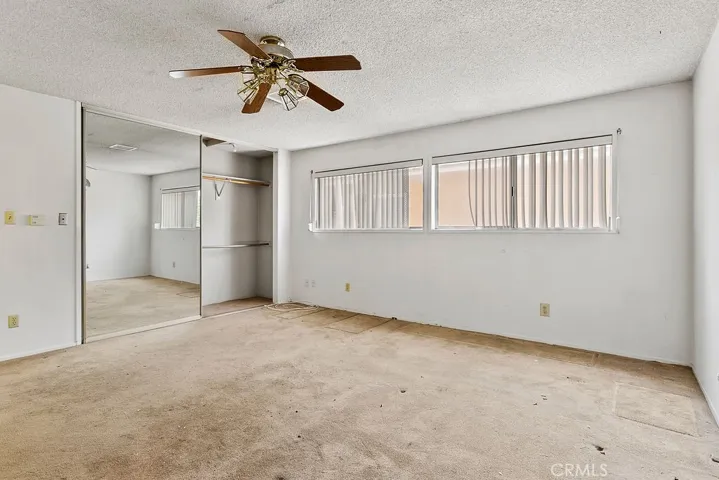3431 Caspian Avenue, Long Beach, California 90810