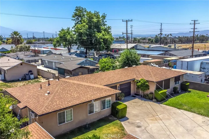 7235 Perris Hill Road, San Bernardino, California 92404