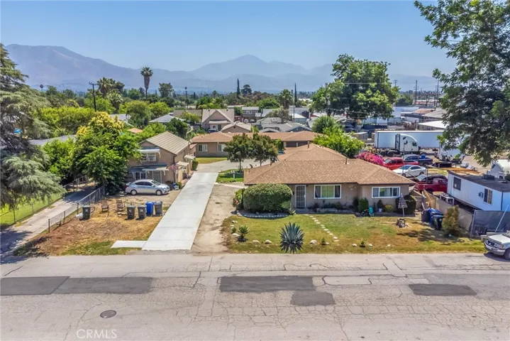 7235 Perris Hill Road, San Bernardino, California 92404