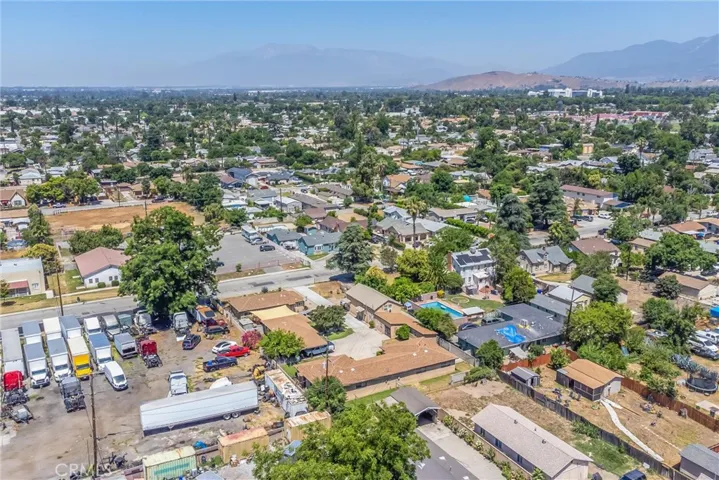7235 Perris Hill Road, San Bernardino, California 92404