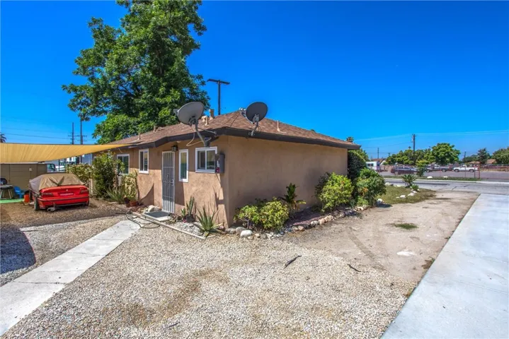 7235 Perris Hill Road, San Bernardino, California 92404