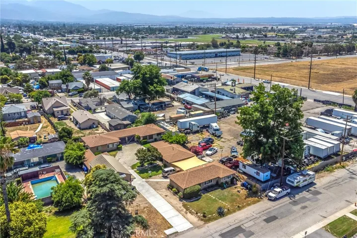 7235 Perris Hill Road, San Bernardino, California 92404