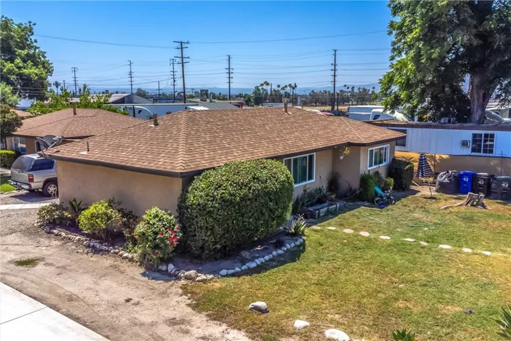 7235 Perris Hill Road, San Bernardino, California 92404