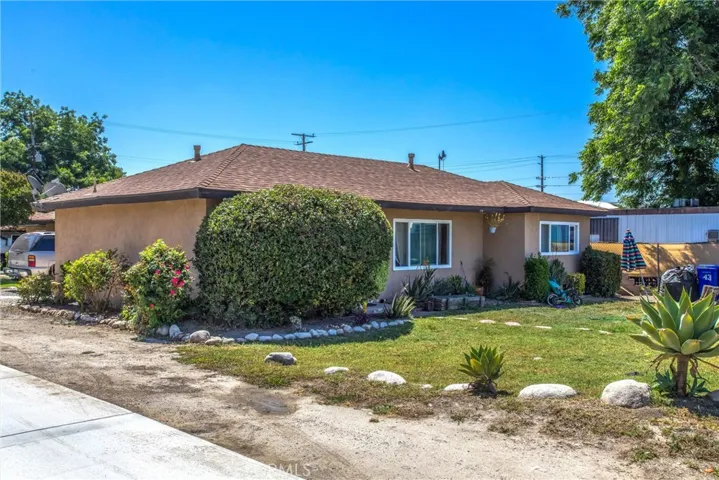 7235 Perris Hill Road, San Bernardino, California 92404