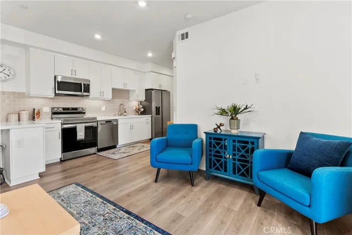 805 Madonna Road 201, San Luis Obispo, California 93405