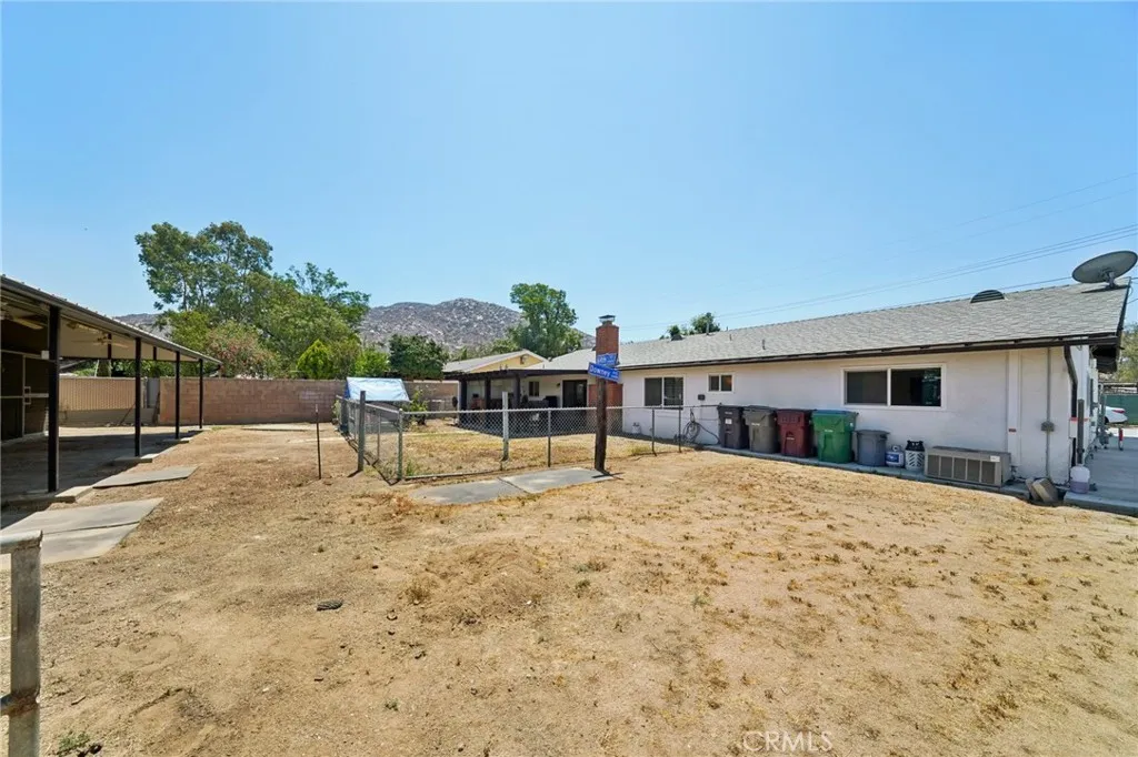 941 Hillside Lane, Norco, California 92860 home-pic-43