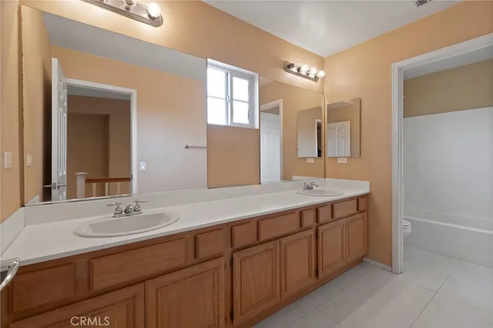8348 Barnwood Lane, Riverside, California 92508