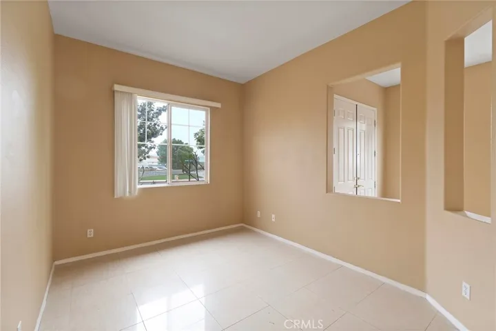 8348 Barnwood Lane, Riverside, California 92508