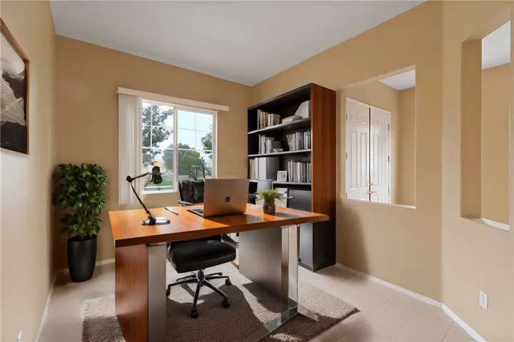 8348 Barnwood Lane, Riverside, California 92508