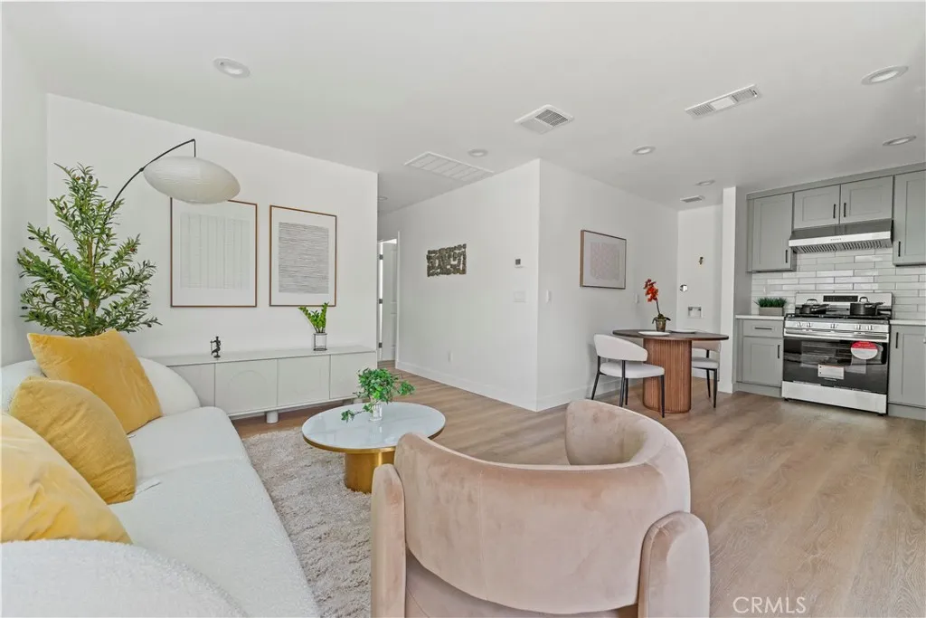 600 S Brookhurst Road, Fullerton, California 92833 home-pic-2