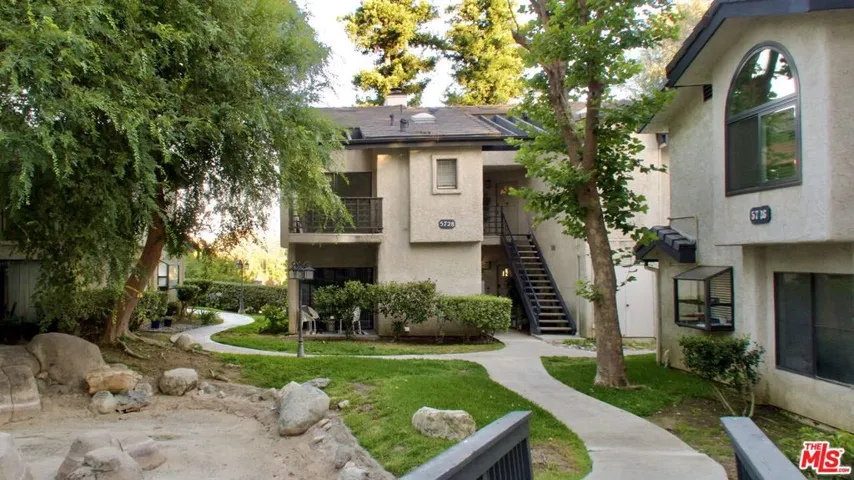 5728 Skyview Way H, Agoura Hills, California 91301