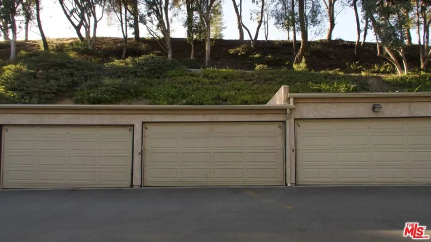 5728 Skyview Way H, Agoura Hills, California 91301
