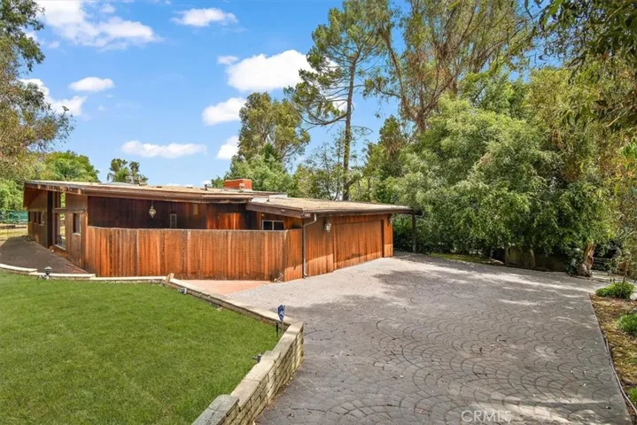 29240 Palos Verdes Drive East, Rancho Palos Verdes, California 90275